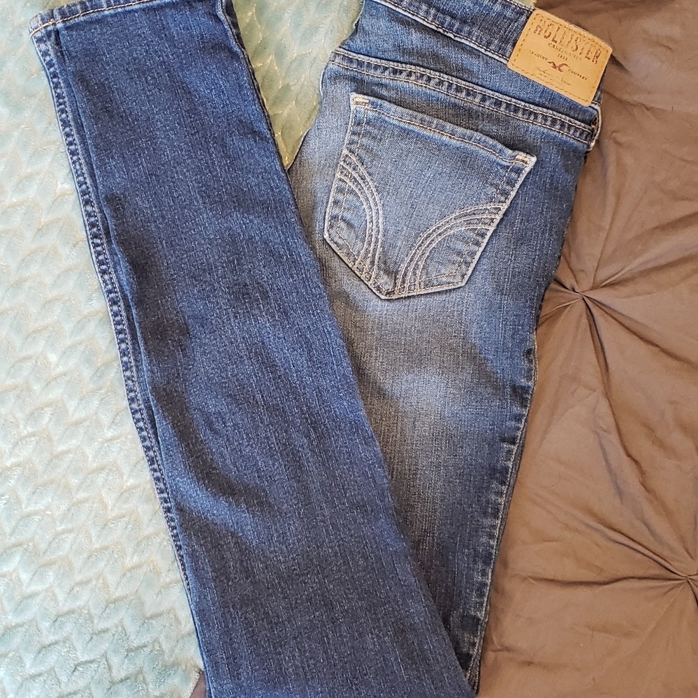 Hollister jeans